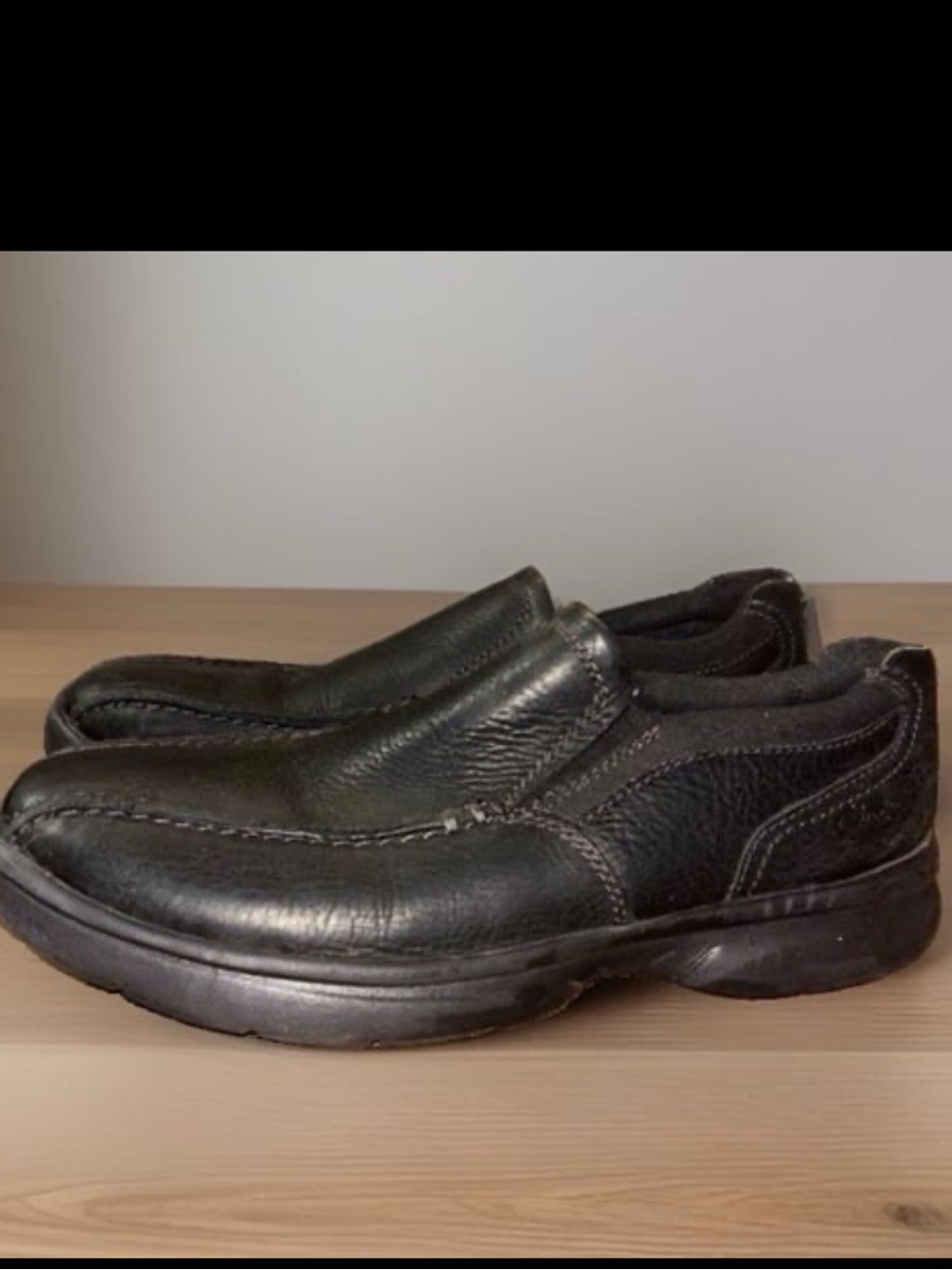 Clarks Men's Bradley Black Leather Step Loafers, Men’s size 8
